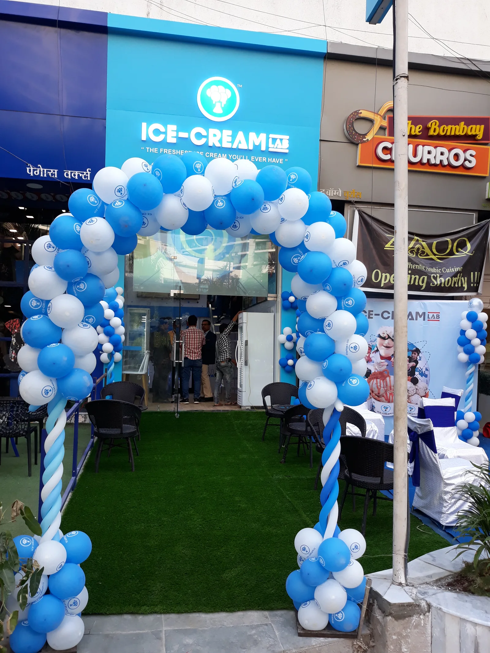 Ice Cream Lab premium dessert outlet interior in Mumbai