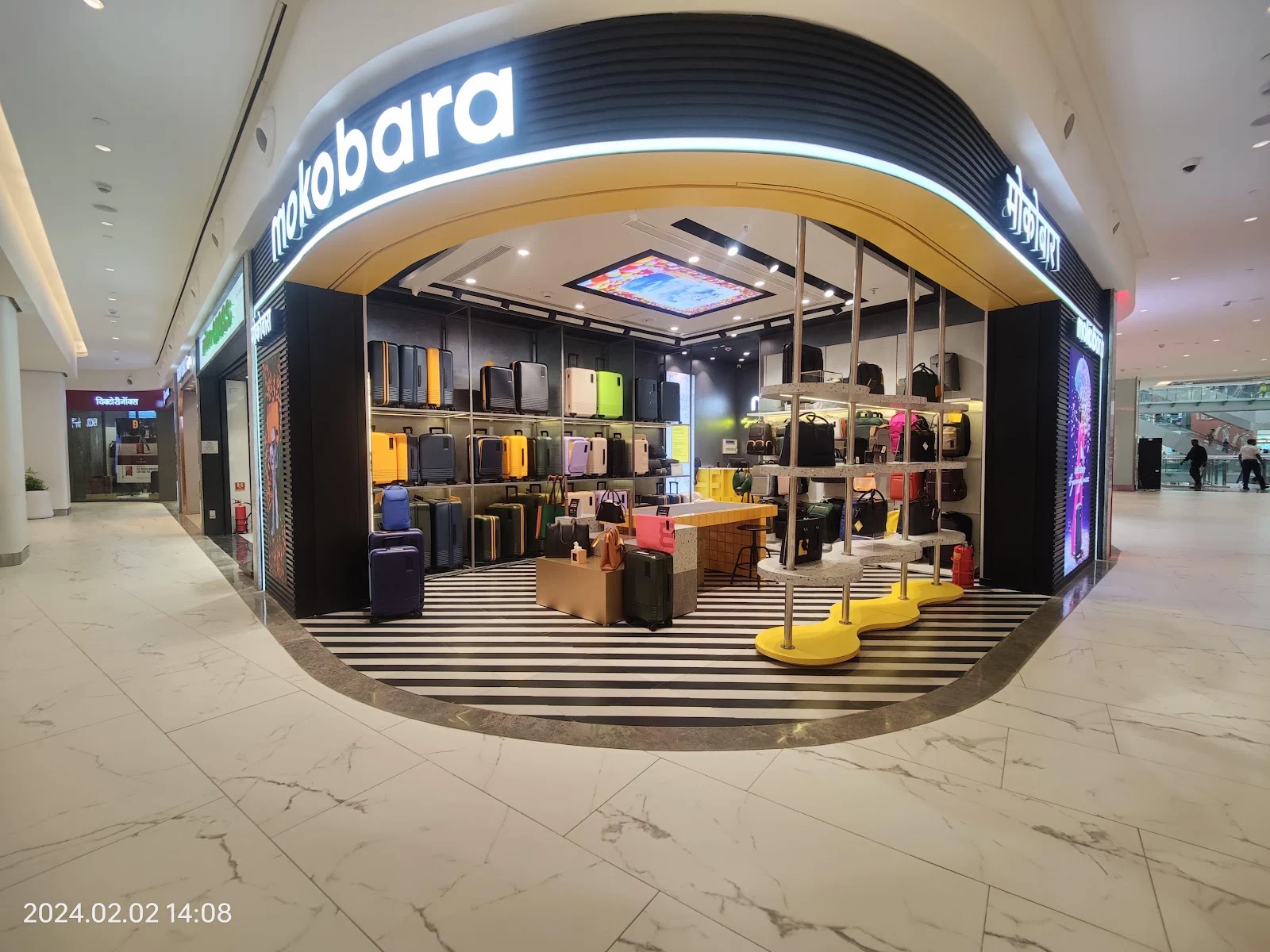 Mokobara Oberoi Mall Mumbai project image 2